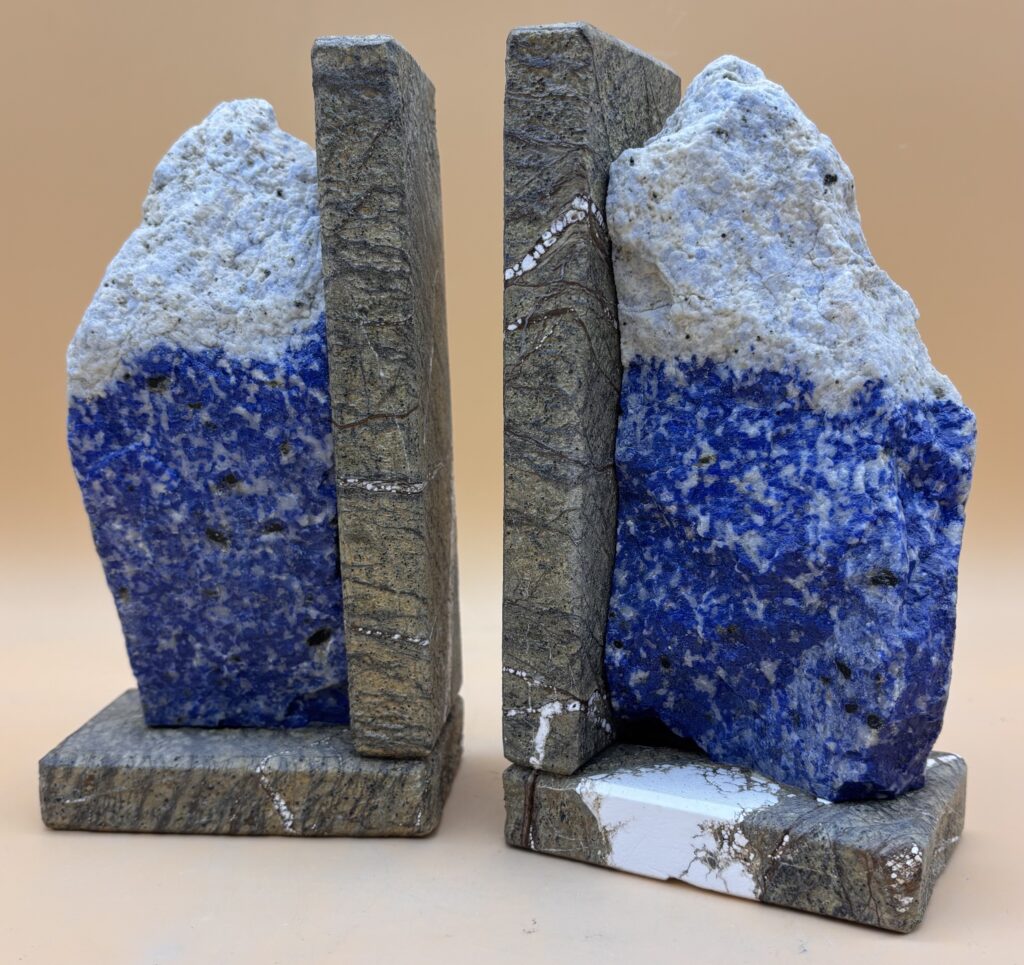 Buchstützen Lapislazuli