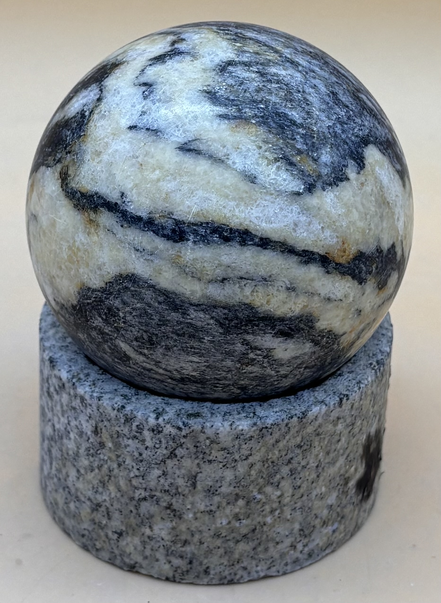 Walliser Metamorphit für Zimmerbrunnen – Bild 2